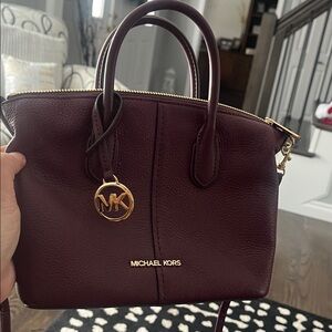 Authentic Michael Kors burgundy leather crossbody handbag gold hardware